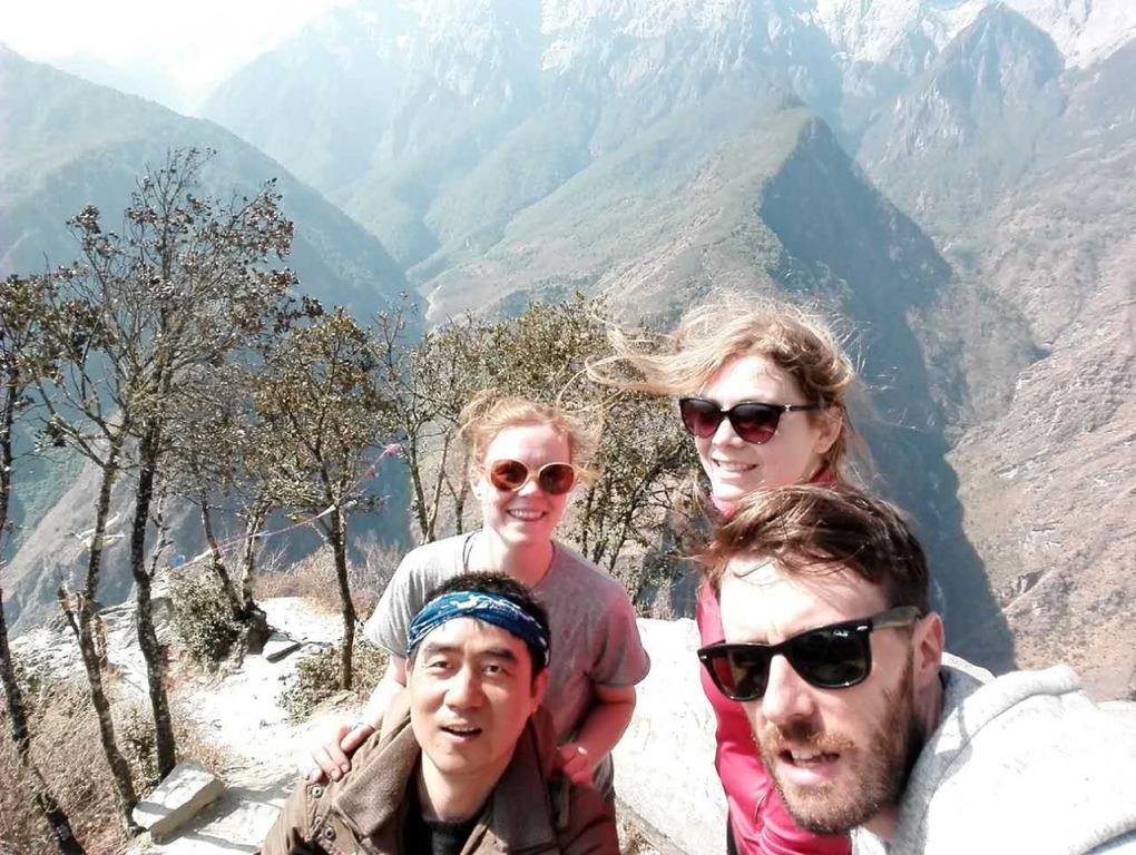 October Inn Lijiang  Esterno foto